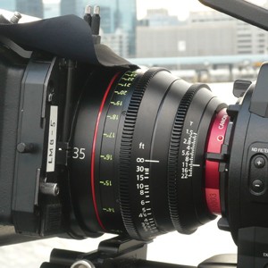 キヤノンCN-E 35mm T1.5 L F〜EFシネマレンズの単焦点に35mm | ビデオ α